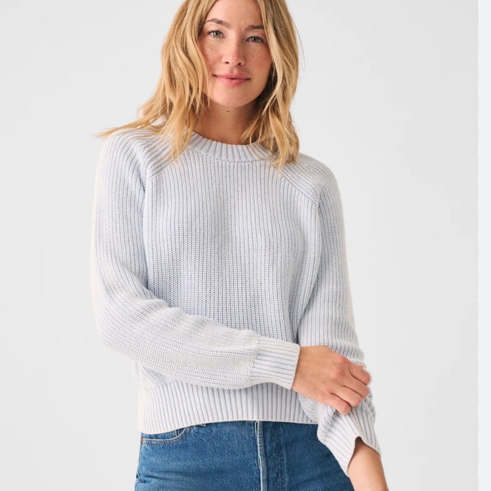 NWT FAHERTY SUNWAHSED FISHERMAN CREW SWEATER LIGHT BLUE SIZE M